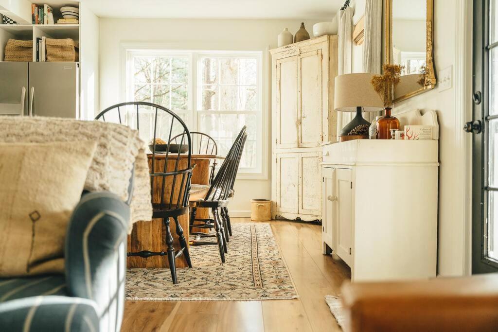 Cozy Cottage, Hot Tub, Fire Pit, 15Min To Hudson And Hiking Catskill Esterno foto