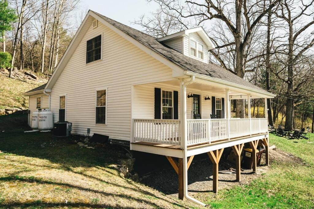 Cozy Cottage, Hot Tub, Fire Pit, 15Min To Hudson And Hiking Catskill Esterno foto